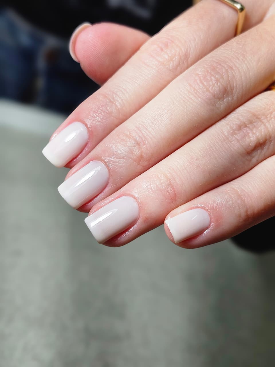 Manicure nude